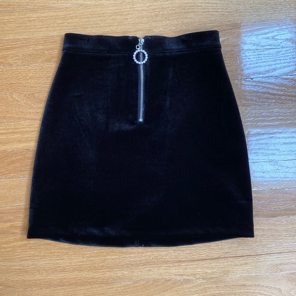 H&M velvet skirt